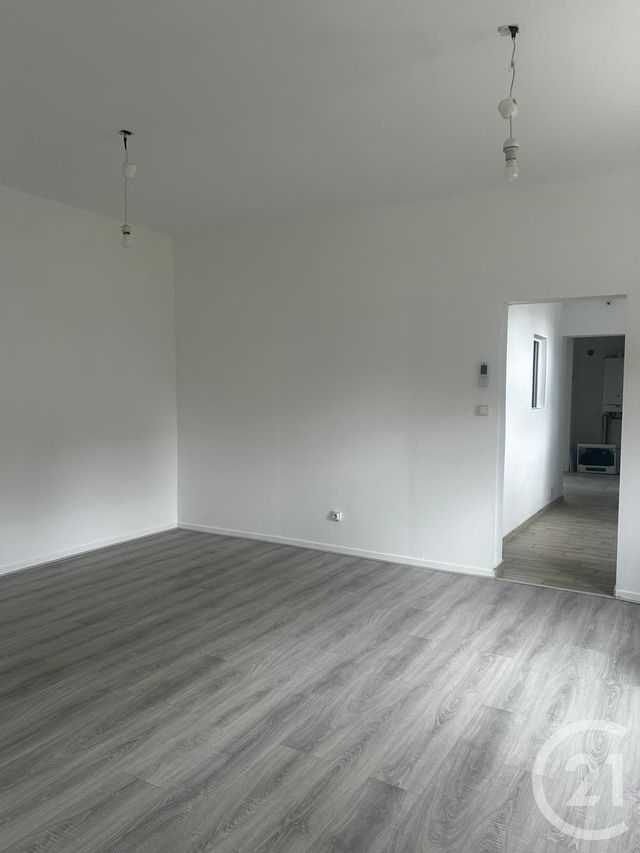 maison à louer - 3 pièces - 75.42 m2 - EZY SUR EURE - 27 - HAUTE-NORMANDIE - Century 21 Agence De Diane