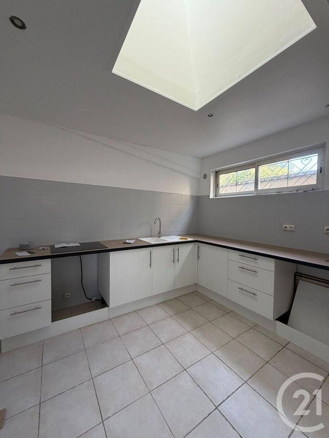 maison à louer - 3 pièces - 75.42 m2 - EZY SUR EURE - 27 - HAUTE-NORMANDIE - Century 21 Agence De Diane