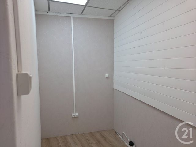 commerce à louer - 40.0 m2 - DREUX - 28 - CENTRE - Century 21 Agence De Diane