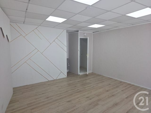 commerce à louer - 40.0 m2 - DREUX - 28 - CENTRE - Century 21 Agence De Diane