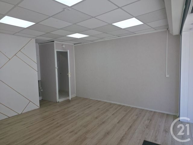 commerce à louer - 40.0 m2 - DREUX - 28 - CENTRE - Century 21 Agence De Diane