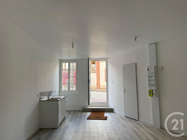 Appartement T2 à louer - 2 pièces - 49.0 m2 - NONANCOURT - 27 - HAUTE-NORMANDIE - Century 21 Agence De Diane