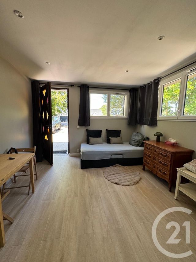 Appartement F1 à louer - 1 pièce - 19.26 m2 - BREVAL - 78 - ILE-DE-FRANCE - Century 21 Agence De Diane