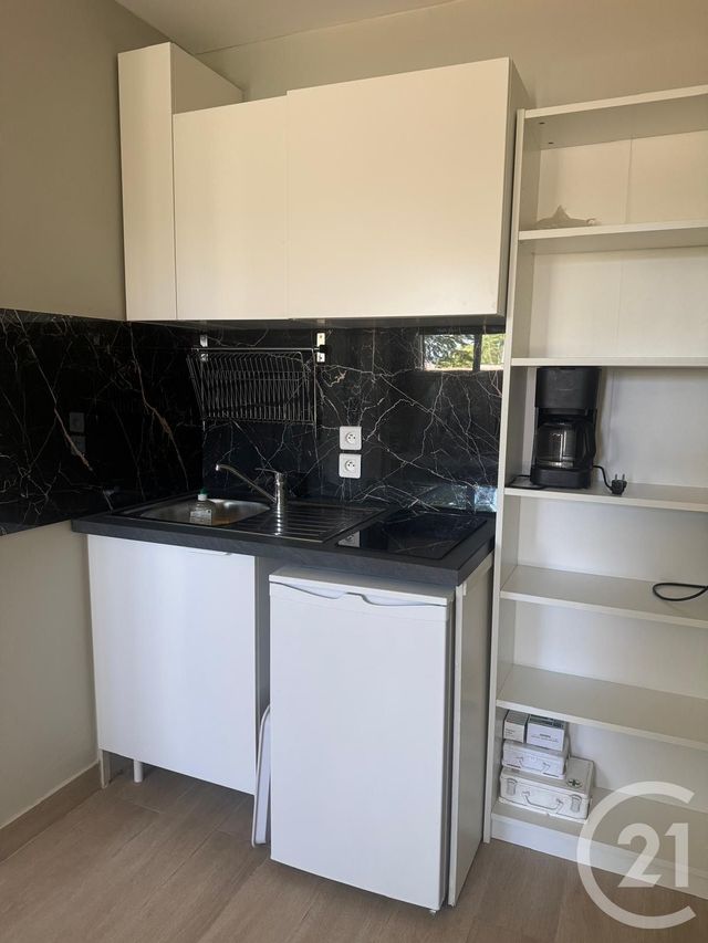 Appartement F1 à louer - 1 pièce - 19.26 m2 - BREVAL - 78 - ILE-DE-FRANCE - Century 21 Agence De Diane
