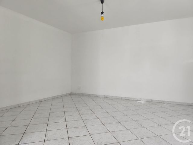 Appartement F2 à louer - 2 pièces - 35.4 m2 - MARCILLY SUR EURE - 27 - HAUTE-NORMANDIE - Century 21 Agence De Diane
