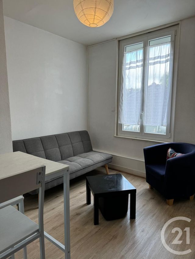 Appartement F1 à louer - 1 pièce - 15.0 m2 - EZY SUR EURE - 27 - HAUTE-NORMANDIE - Century 21 Agence De Diane