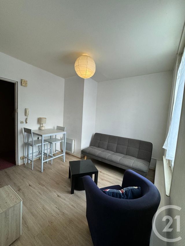 Appartement F1 à louer - 1 pièce - 15.0 m2 - EZY SUR EURE - 27 - HAUTE-NORMANDIE - Century 21 Agence De Diane