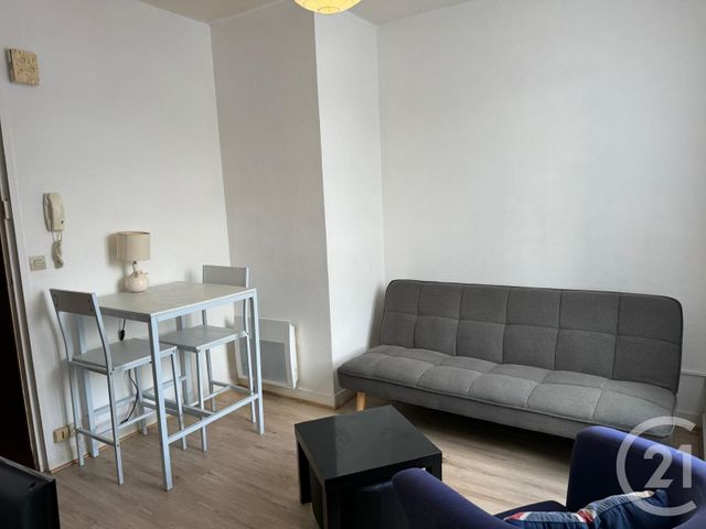 Appartement F1 à louer - 1 pièce - 15.0 m2 - EZY SUR EURE - 27 - HAUTE-NORMANDIE - Century 21 Agence De Diane