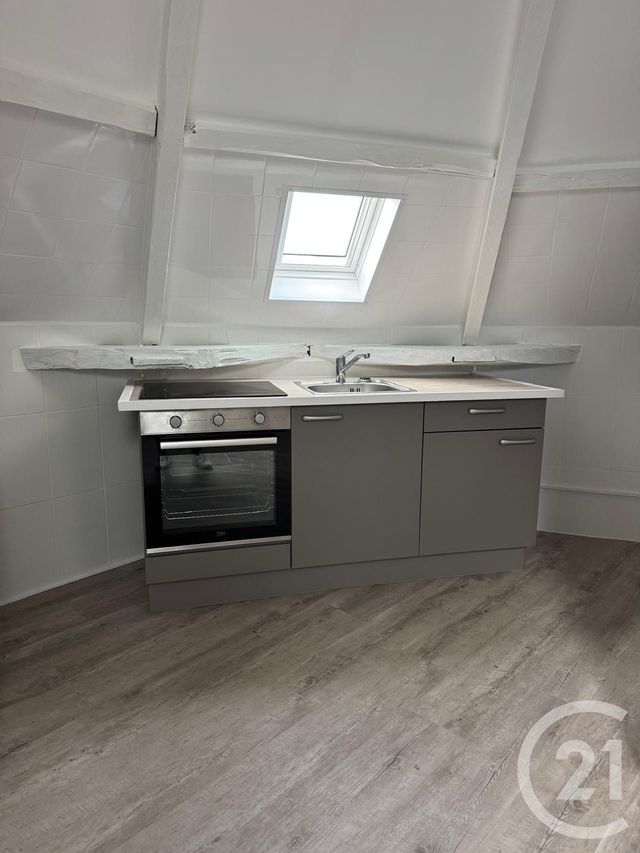 Appartement T2 à louer - 2 pièces - 33.0 m2 - GARENNES SUR EURE - 27 - HAUTE-NORMANDIE - Century 21 Agence De Diane