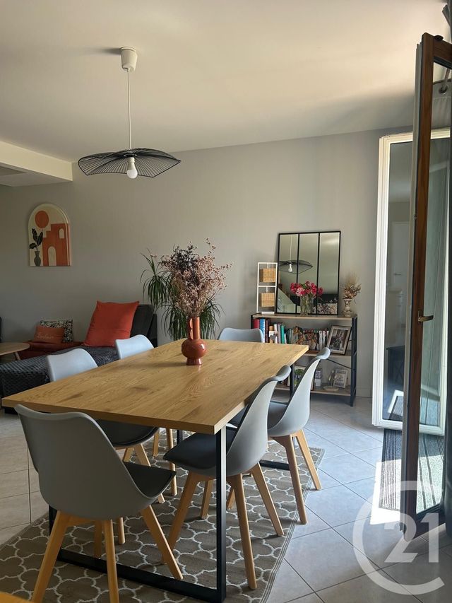maison à louer - 6 pièces - 100.76 m2 - EZY SUR EURE - 27 - HAUTE-NORMANDIE - Century 21 Agence De Diane
