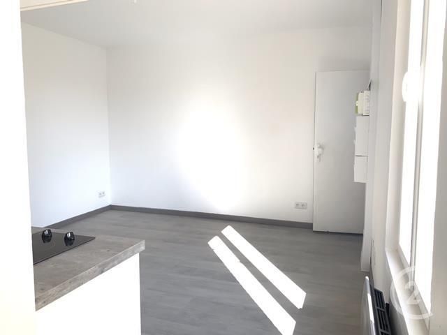 Appartement F1 à louer - 1 pièce - 21.41 m2 - EZY SUR EURE - 27 - HAUTE-NORMANDIE - Century 21 Agence De Diane