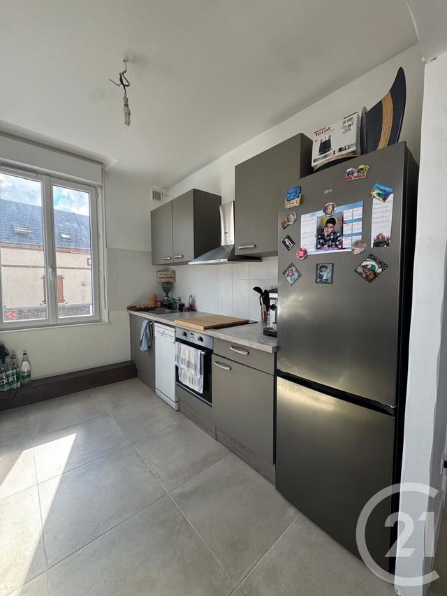 Appartement T2 à louer - 2 pièces - 46.5 m2 - GARENNES SUR EURE - 27 - HAUTE-NORMANDIE - Century 21 Agence De Diane