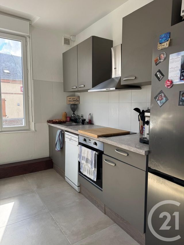 Appartement T2 à louer - 2 pièces - 46.5 m2 - GARENNES SUR EURE - 27 - HAUTE-NORMANDIE - Century 21 Agence De Diane