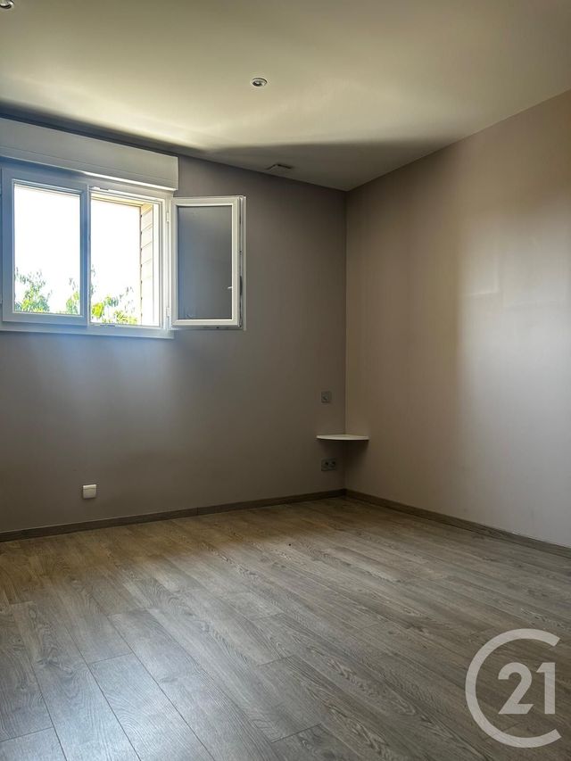 Appartement F7 à louer - 6 pièces - 210.04 m2 - EVREUX - 27 - HAUTE-NORMANDIE - Century 21 Agence De Diane