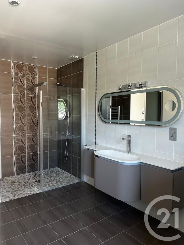 Appartement F7 à louer - 6 pièces - 210.04 m2 - EVREUX - 27 - HAUTE-NORMANDIE - Century 21 Agence De Diane