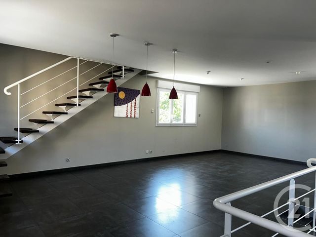 Appartement F7 à louer - 6 pièces - 210.04 m2 - EVREUX - 27 - HAUTE-NORMANDIE - Century 21 Agence De Diane