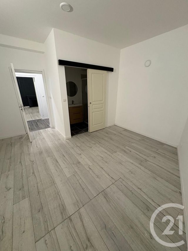 Appartement T3 à louer - 3 pièces - 69.83 m2 - GARENNES SUR EURE - 27 - HAUTE-NORMANDIE - Century 21 Agence De Diane