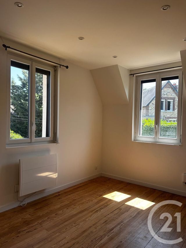 Appartement F2 à louer - 2 pièces - 30.03 m2 - EVREUX - 27 - HAUTE-NORMANDIE - Century 21 Agence De Diane