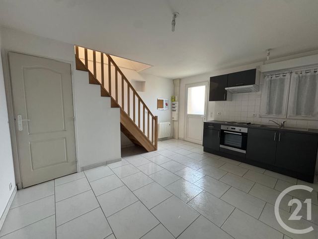 Appartement T2 à louer - 2 pièces - 34.66 m2 - ST REMY SUR AVRE - 28 - CENTRE - Century 21 Agence De Diane
