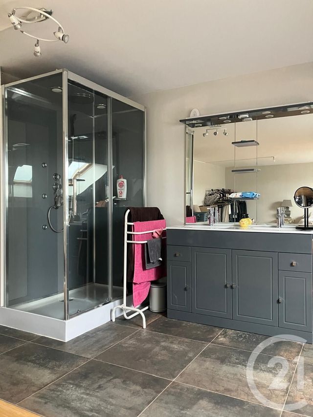 Appartement Duplex à louer - 3 pièces - 122.42 m2 - EZY SUR EURE - 27 - HAUTE-NORMANDIE - Century 21 Agence De Diane