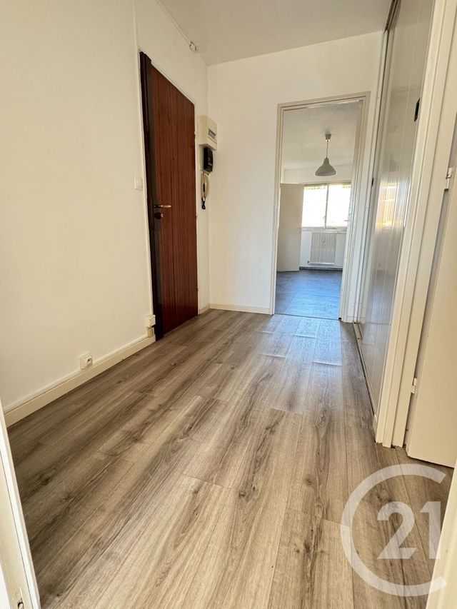 Appartement F3 à vendre - 3 pièces - 68.0 m2 - DREUX - 28 - CENTRE - Century 21 Agence De Diane