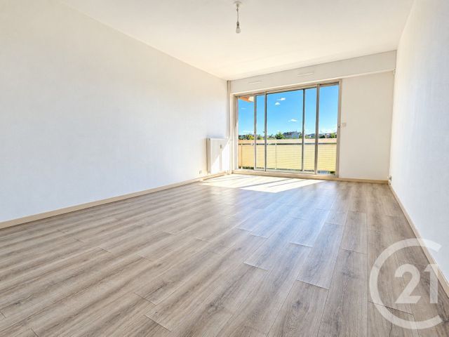 Appartement F3 à vendre - 3 pièces - 68.0 m2 - DREUX - 28 - CENTRE - Century 21 Agence De Diane