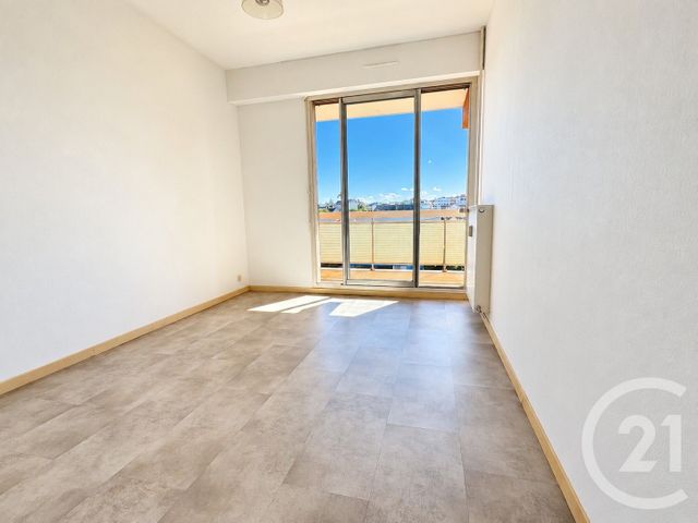 Appartement F3 à vendre - 3 pièces - 68.0 m2 - DREUX - 28 - CENTRE - Century 21 Agence De Diane
