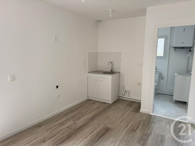 Appartement T2 à louer - 2 pièces - 35.77 m2 - ST ANDRE DE L EURE - 27 - HAUTE-NORMANDIE - Century 21 Agence De Diane