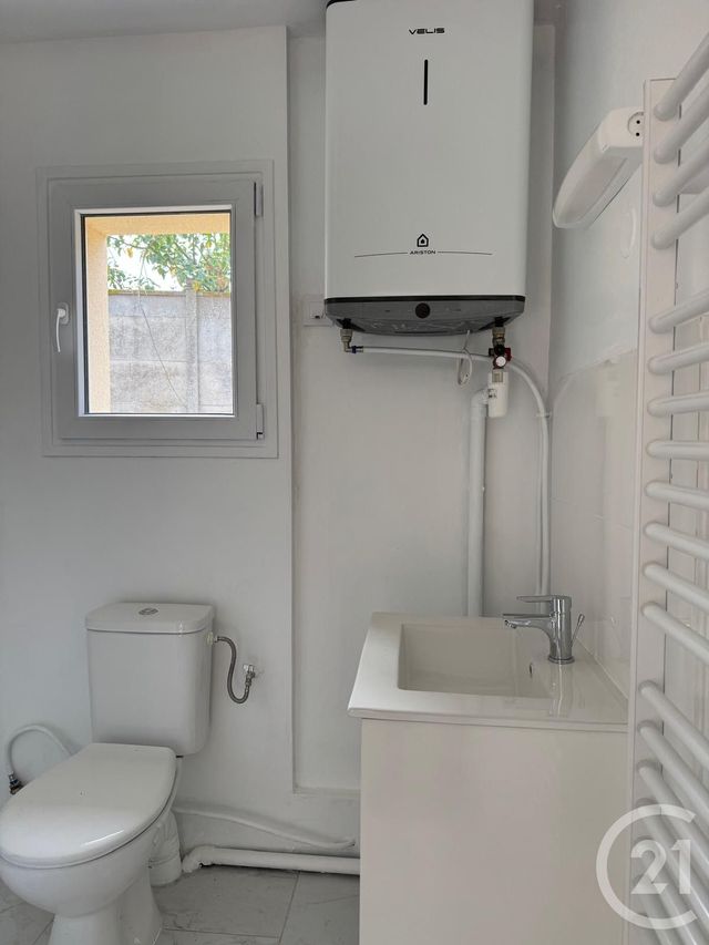 Appartement T2 à louer - 2 pièces - 35.77 m2 - ST ANDRE DE L EURE - 27 - HAUTE-NORMANDIE - Century 21 Agence De Diane