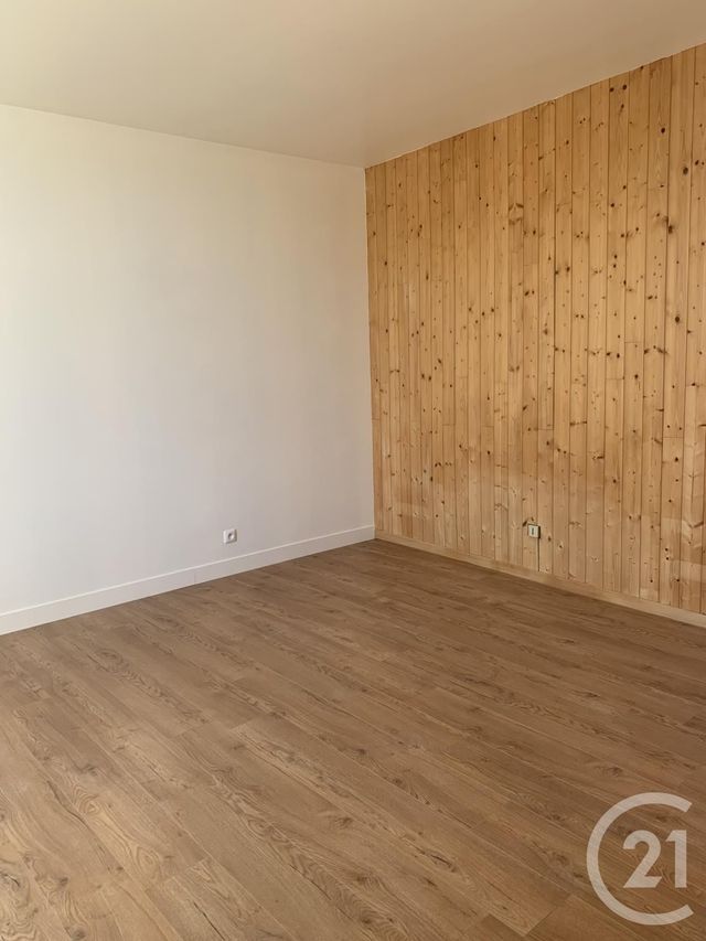 maison à louer - 2 pièces - 54.4 m2 - GUAINVILLE - 28 - CENTRE - Century 21 Agence De Diane