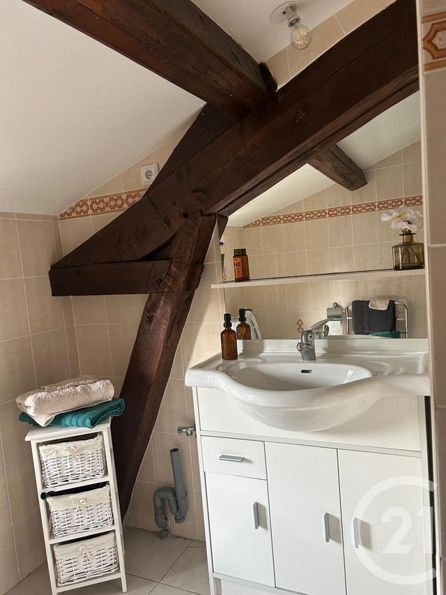 Appartement F2 à louer - 2 pièces - 31.07 m2 - GASNY - 27 - HAUTE-NORMANDIE - Century 21 Agence De Diane