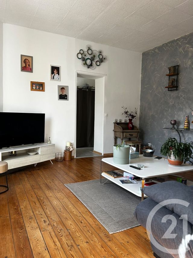 Appartement F3 à louer - 3 pièces - 65.0 m2 - EZY SUR EURE - 27 - HAUTE-NORMANDIE - Century 21 Agence De Diane