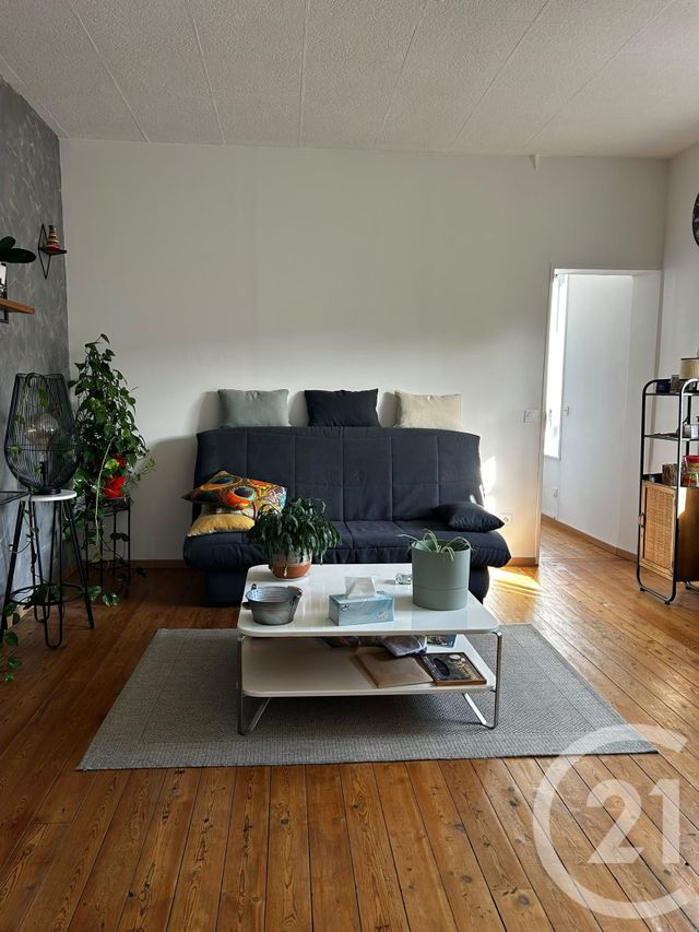Appartement F3 à louer - 3 pièces - 65.0 m2 - EZY SUR EURE - 27 - HAUTE-NORMANDIE - Century 21 Agence De Diane