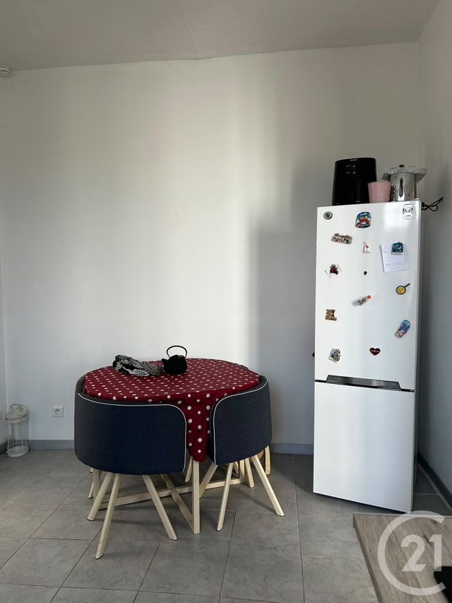 Appartement F3 à louer - 3 pièces - 65.0 m2 - EZY SUR EURE - 27 - HAUTE-NORMANDIE - Century 21 Agence De Diane
