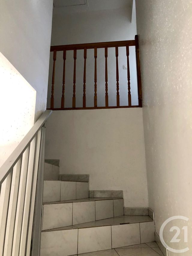 Afficher la photo en grand Appartement à vendre - 2 pièces - 46.0 m2 - IVRY LA BATAILLE - 27 - HAUTE-NORMANDIE - Century 21 Agence De Diane